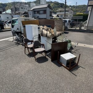 佐賀市で冷蔵庫、洗濯機、椅子など粗大ゴミ処分